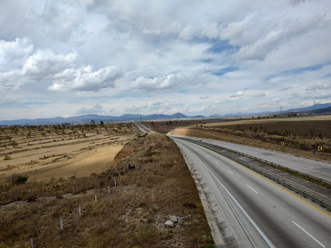 Autopista Arco Norte casi vacía a su paso por Tlaxcala