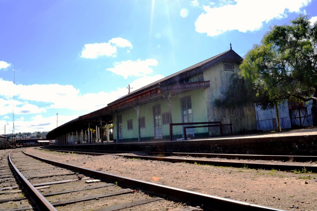 Andenes y vías de la estación de ferrocarril de Rivera, Uruguay